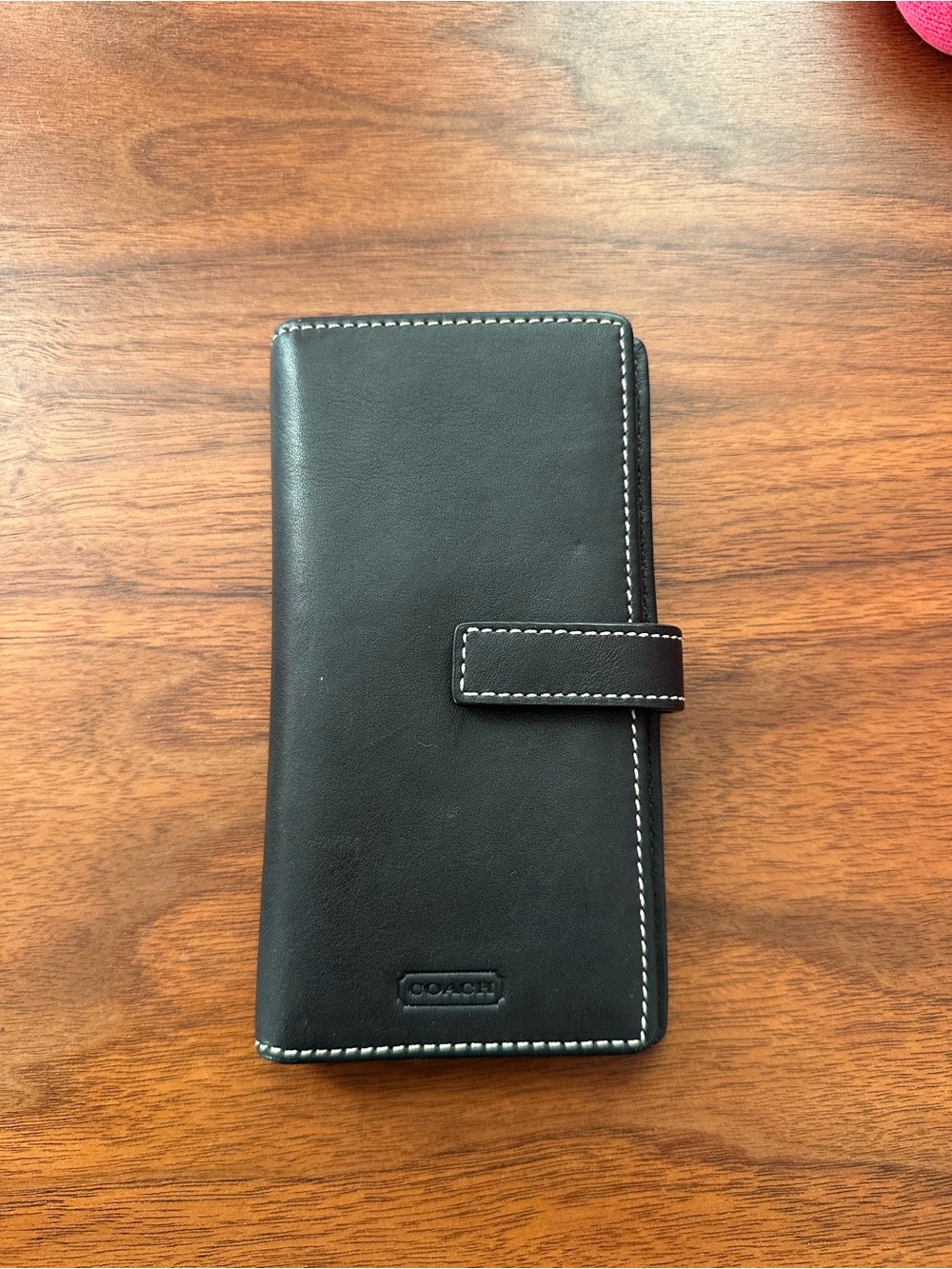 Vintage Coach Black Leather Wallet with White Contrast Stitching